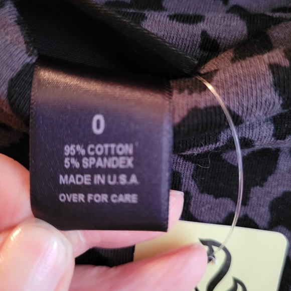 Torrid Black & Grey Leopard Cheetah High Waist Mini Skirt Size 0 - Picture 3 of 4